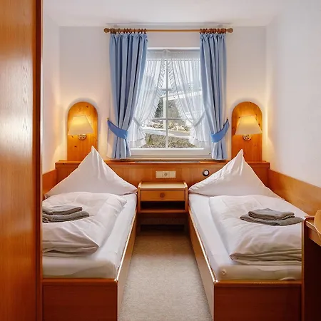 Semesterbostad Ferienhaus Schwoerer